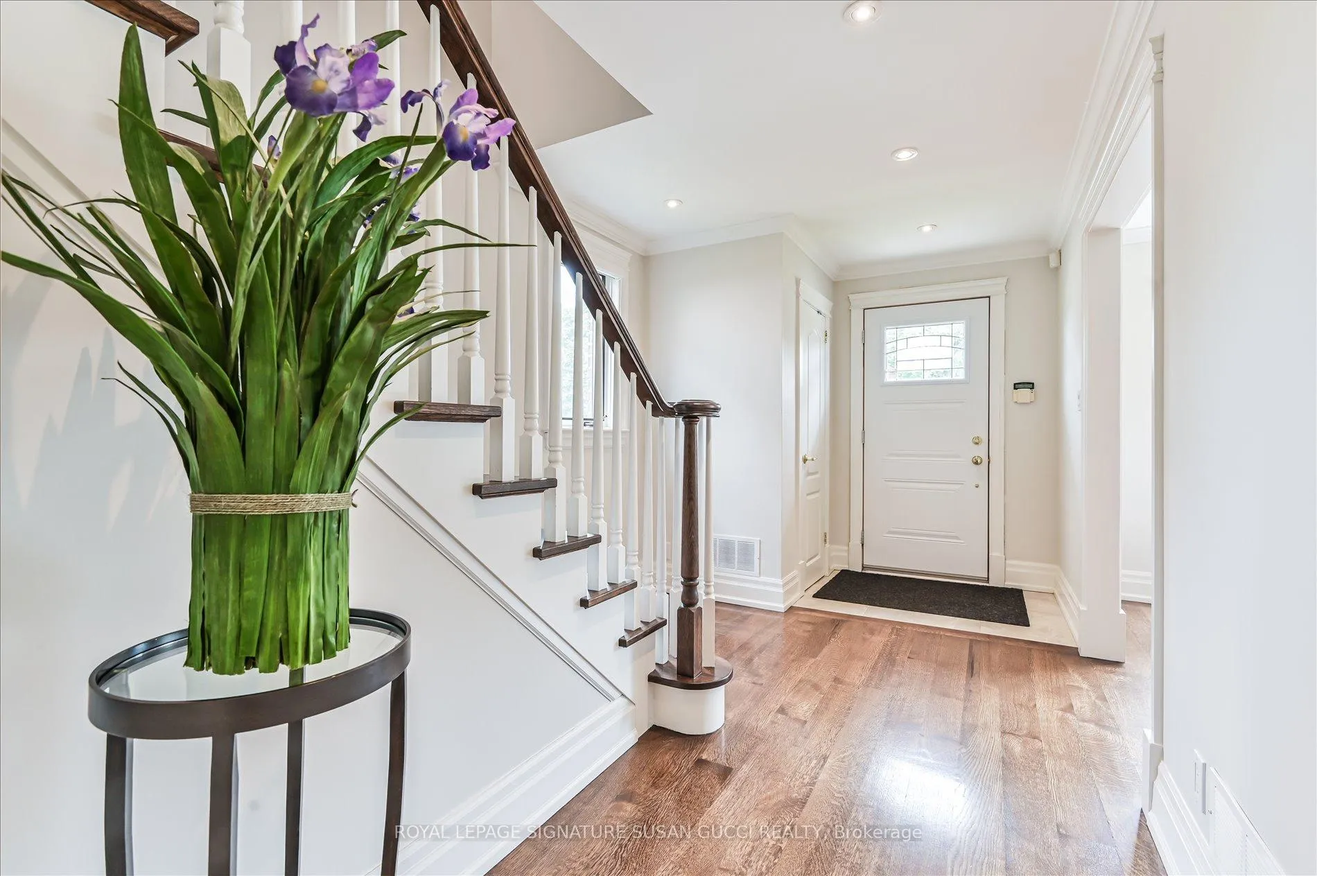Photo 5 of 16 Stag Hill Drive, Toronto, O'Connor-Parkview — HOMEH