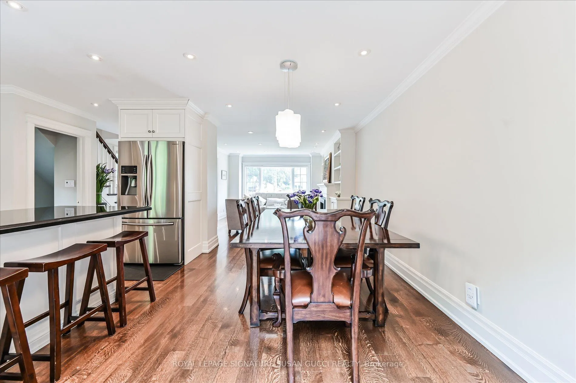Photo 10 of 16 Stag Hill Drive, Toronto, O'Connor-Parkview — HOMEH