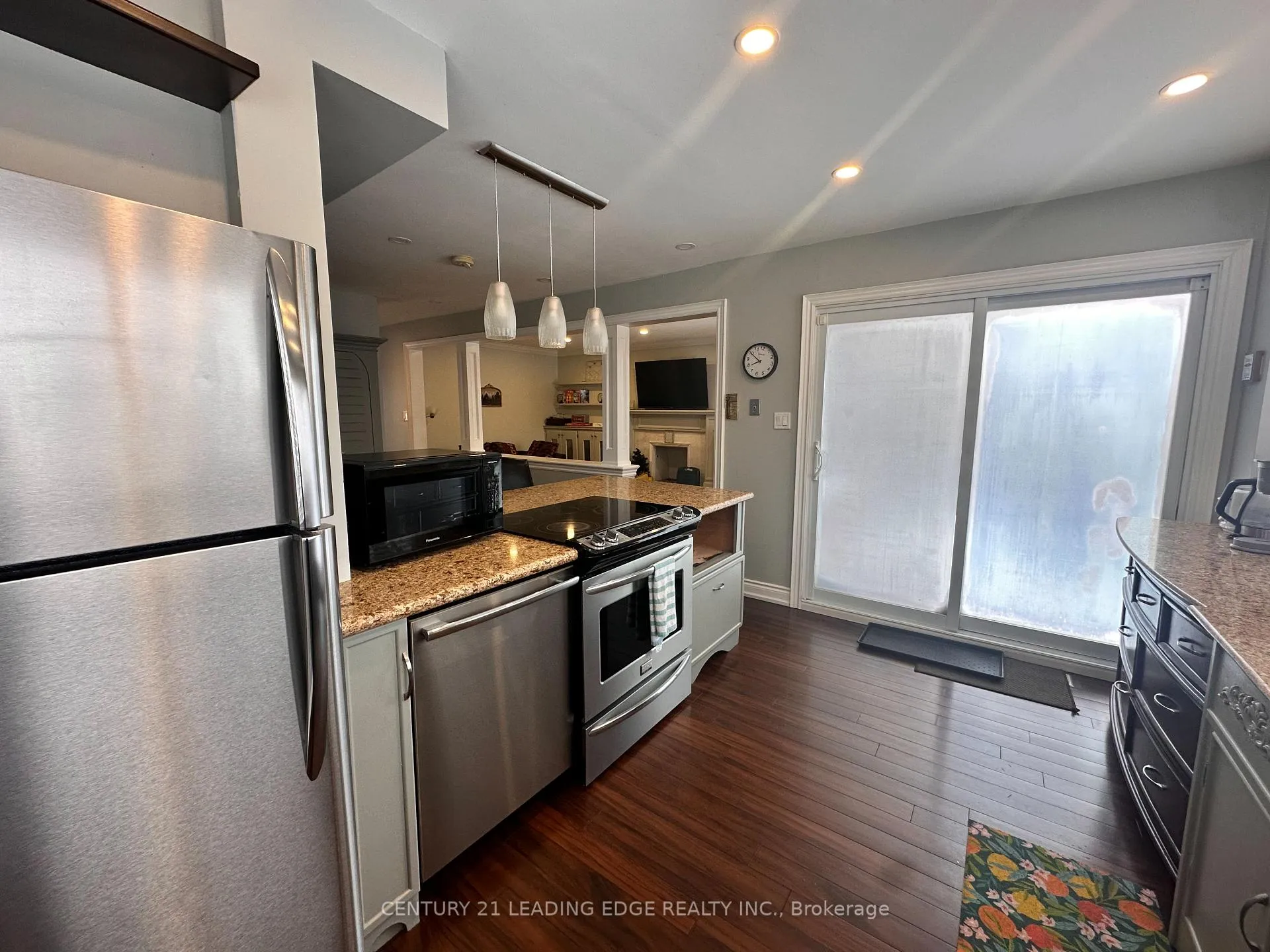 Photo 9 of Unit Main, 142 William Stephenson Drive, Whitby, Blue Grass Meadows — HOMEH