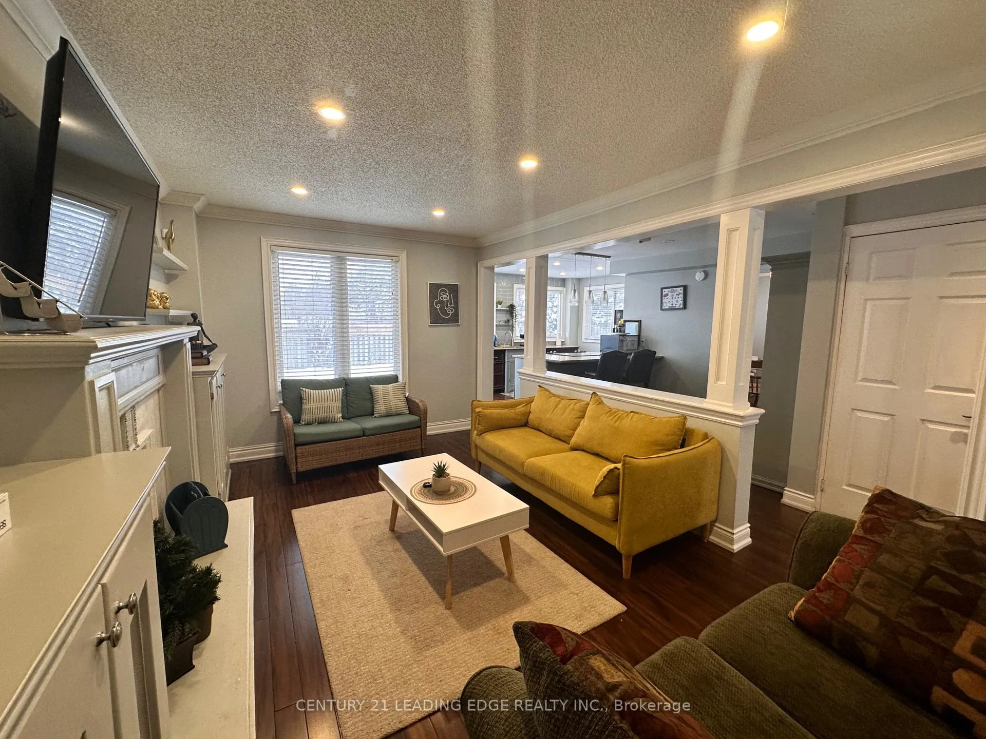 Photo 13 of Unit Main, 142 William Stephenson Drive, Whitby, Blue Grass Meadows — HOMEH