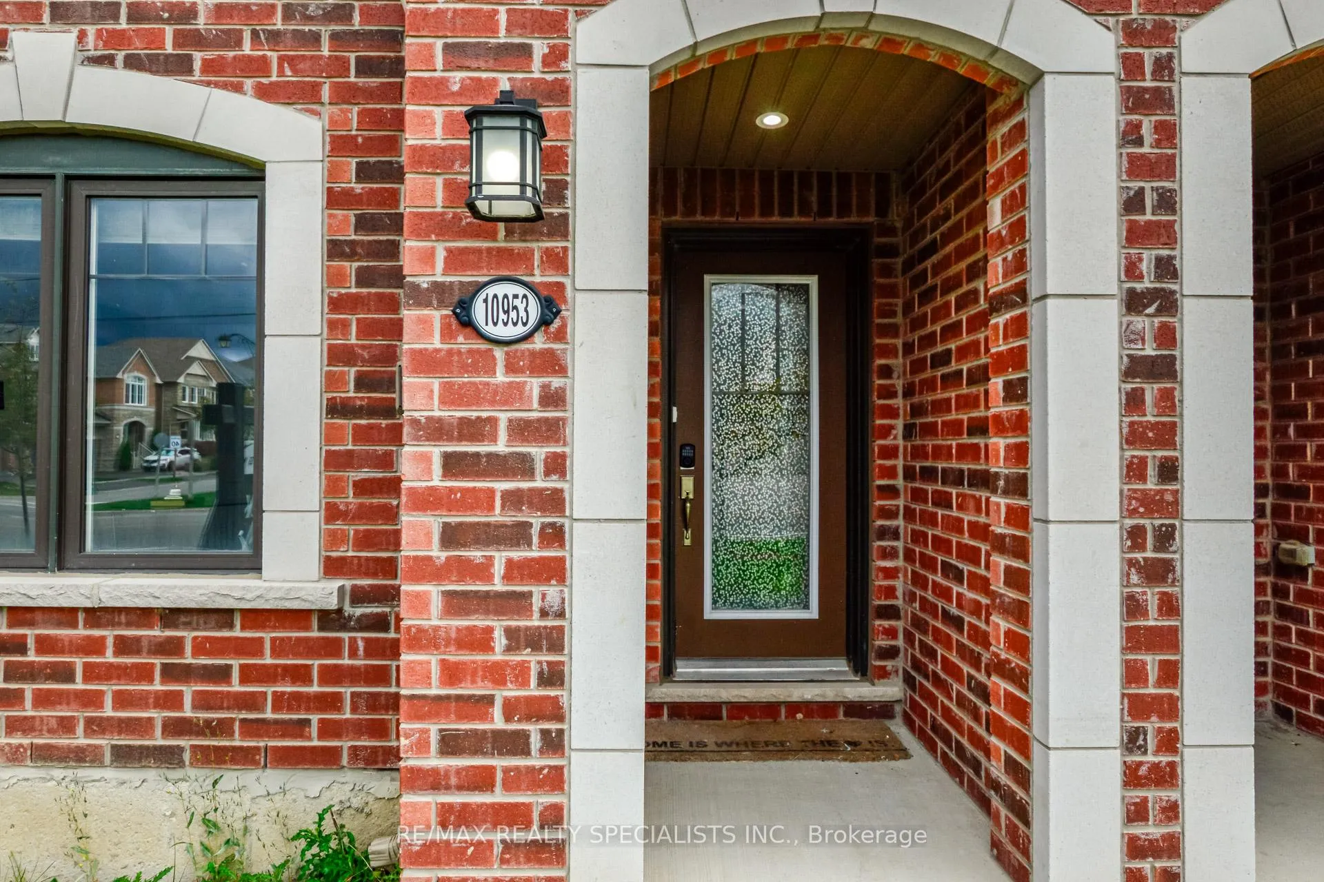 Photo 2 of 10953 Victoria Square, Markham, Victoria Square — HOMEH