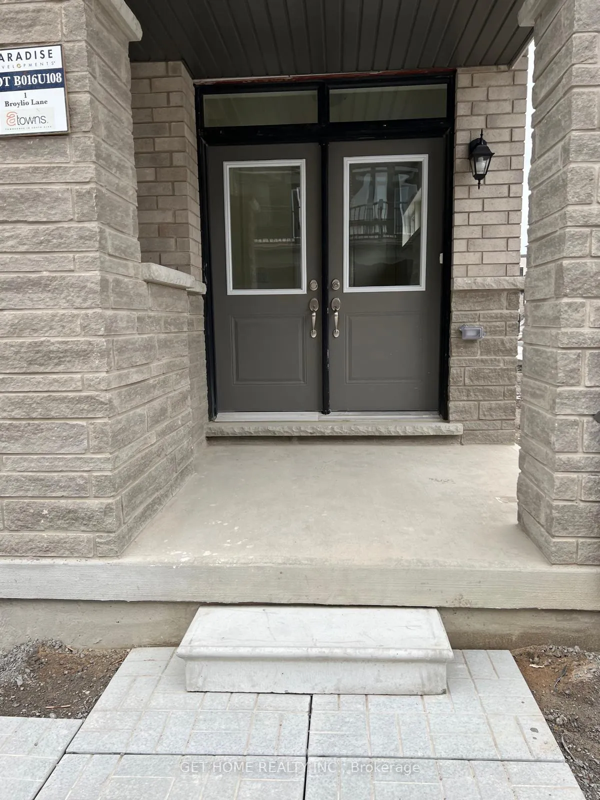 Photo 2 of 1 Broylio Lane, Ajax, South East — HOMEH