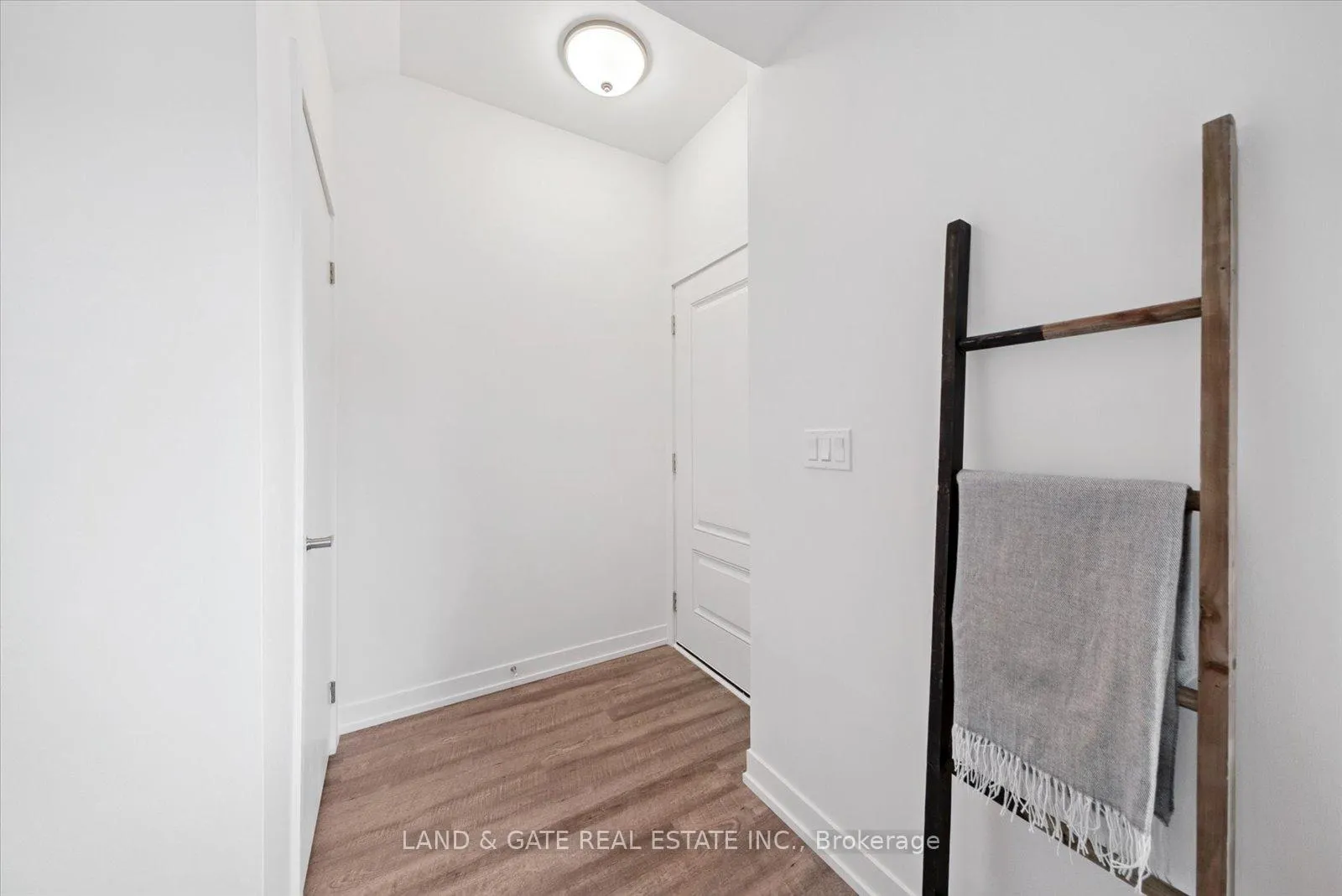 Photo 26 of Unit 7, 223 Albert Street, Oshawa, Central — HOMEH