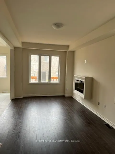 Photo 3 of 373 Skinner Road, Hamilton, Waterdown — HOMEH