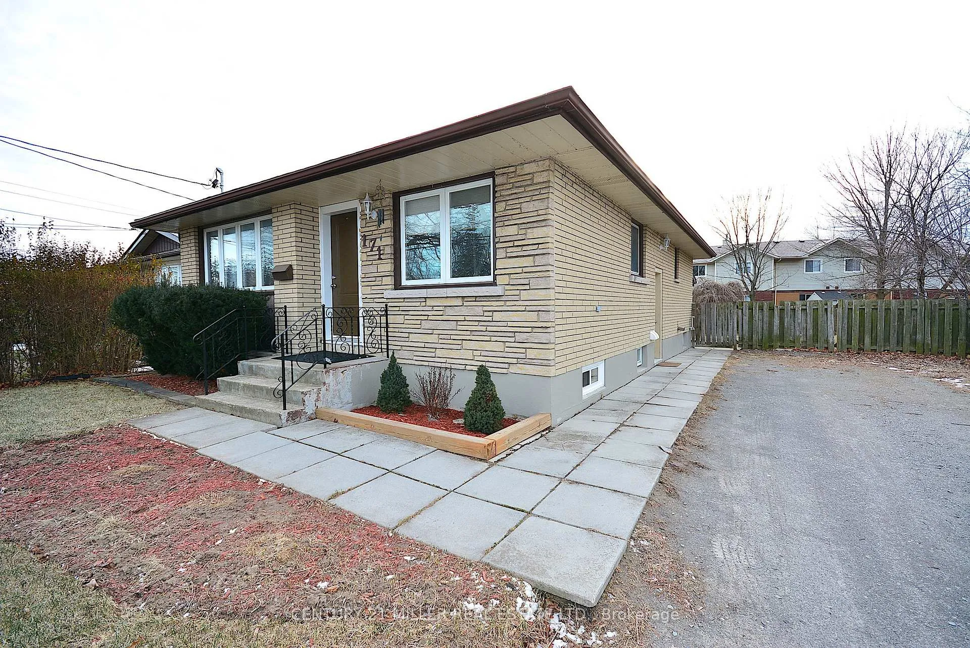 Photo 1 of Unit Lower, 171 Rykert Street, St. Catharines, Rykert/Vansickle — HOMEH