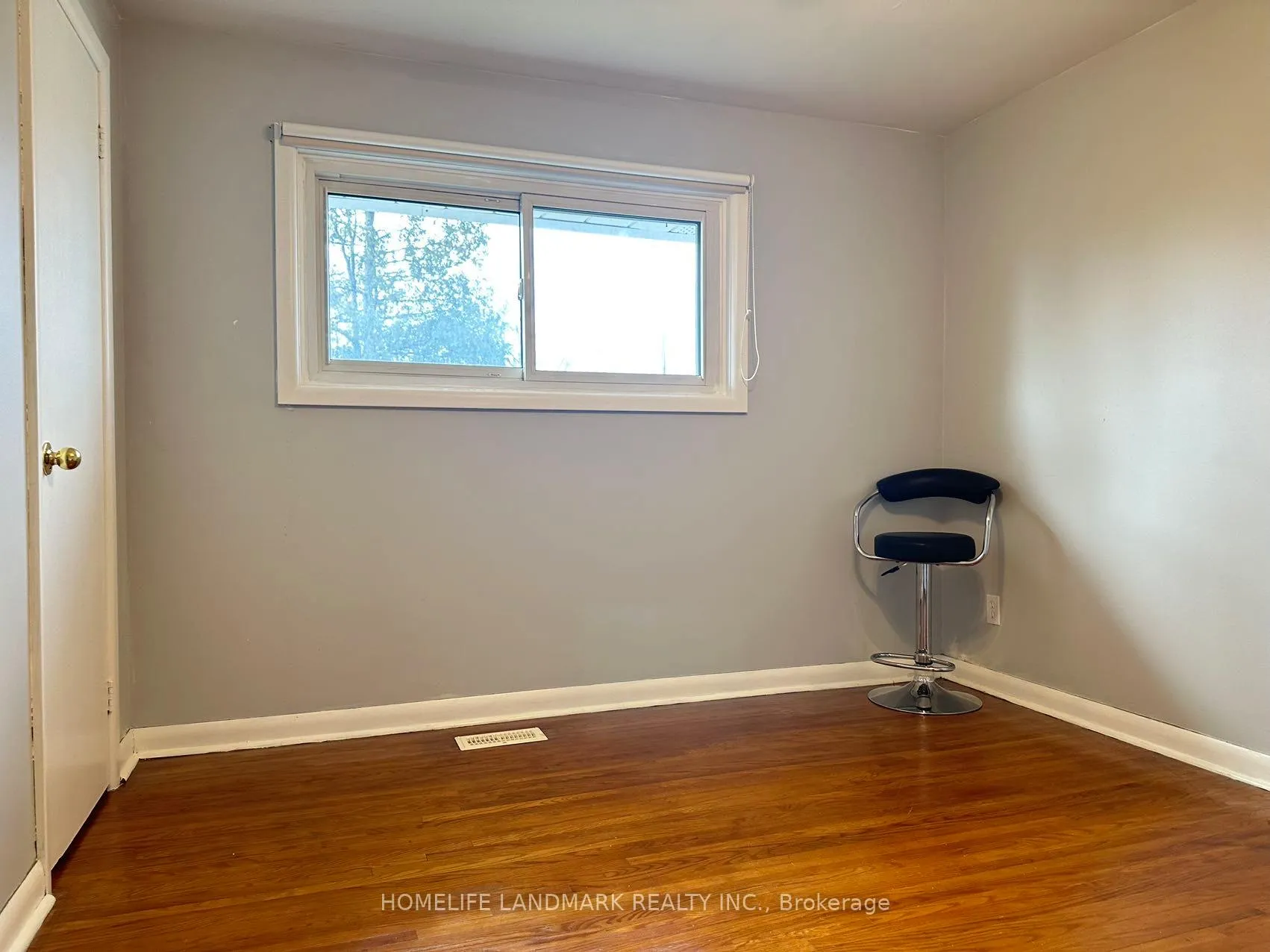 Photo 13 of 150 Fennell Avenue E, Hamilton, Balfour — HOMEH