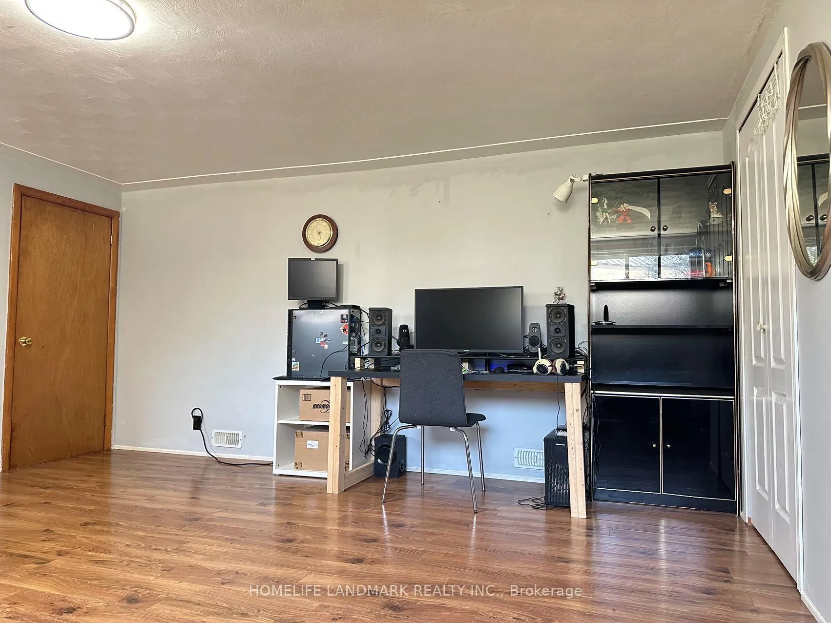 Photo 21 of 150 Fennell Avenue E, Hamilton, Balfour — HOMEH