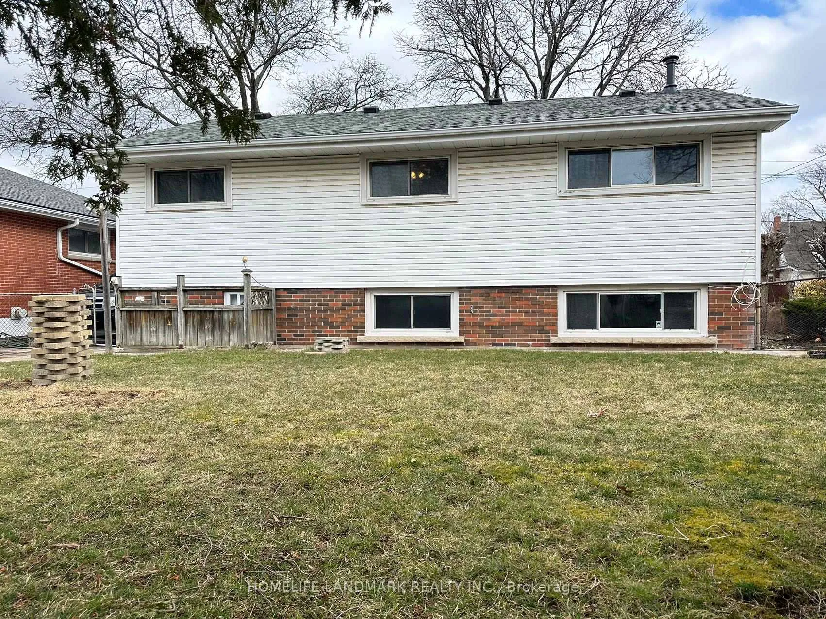 Photo 28 of 150 Fennell Avenue E, Hamilton, Balfour — HOMEH