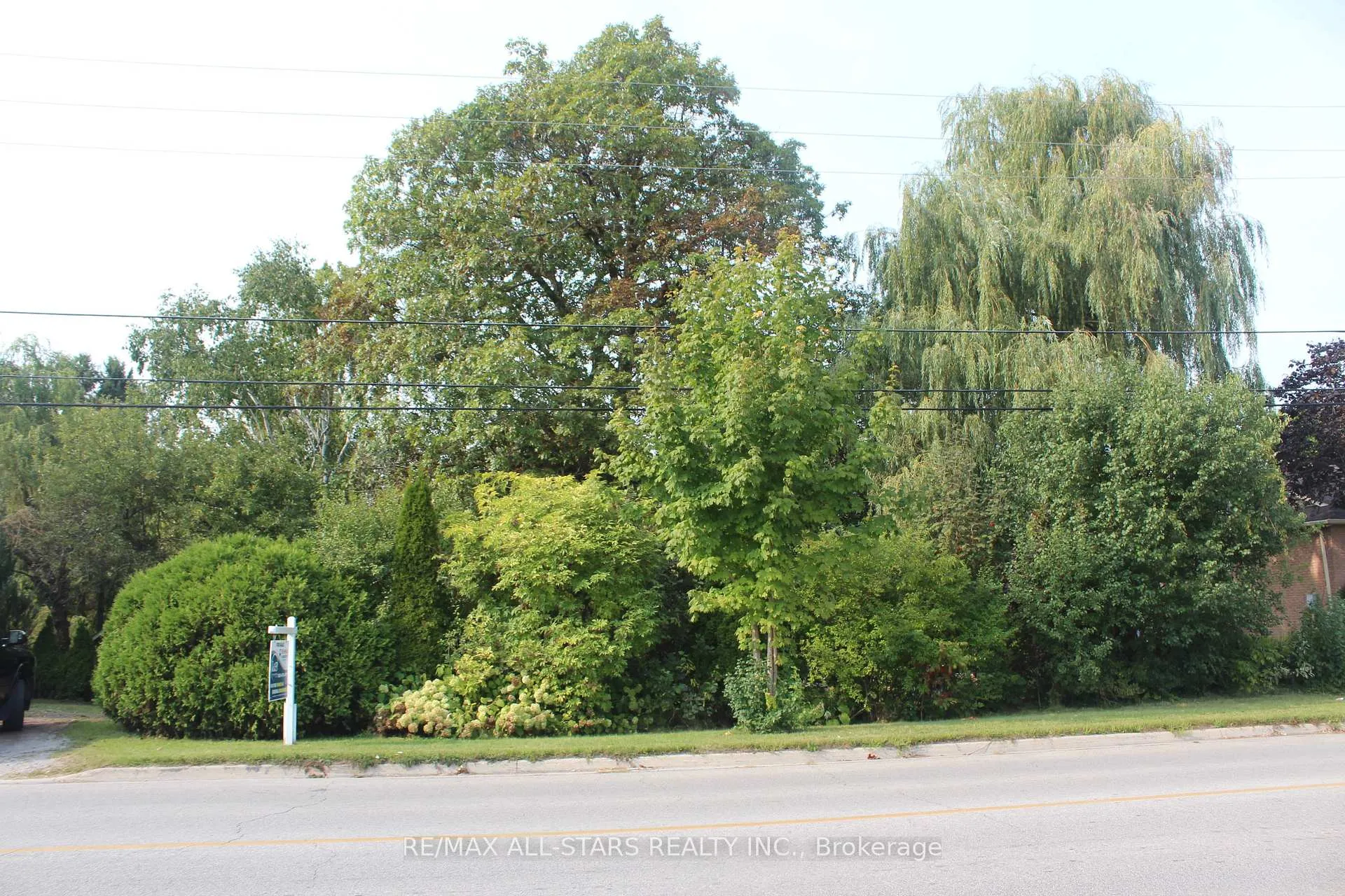 Front of 40-A Riverglen Drive