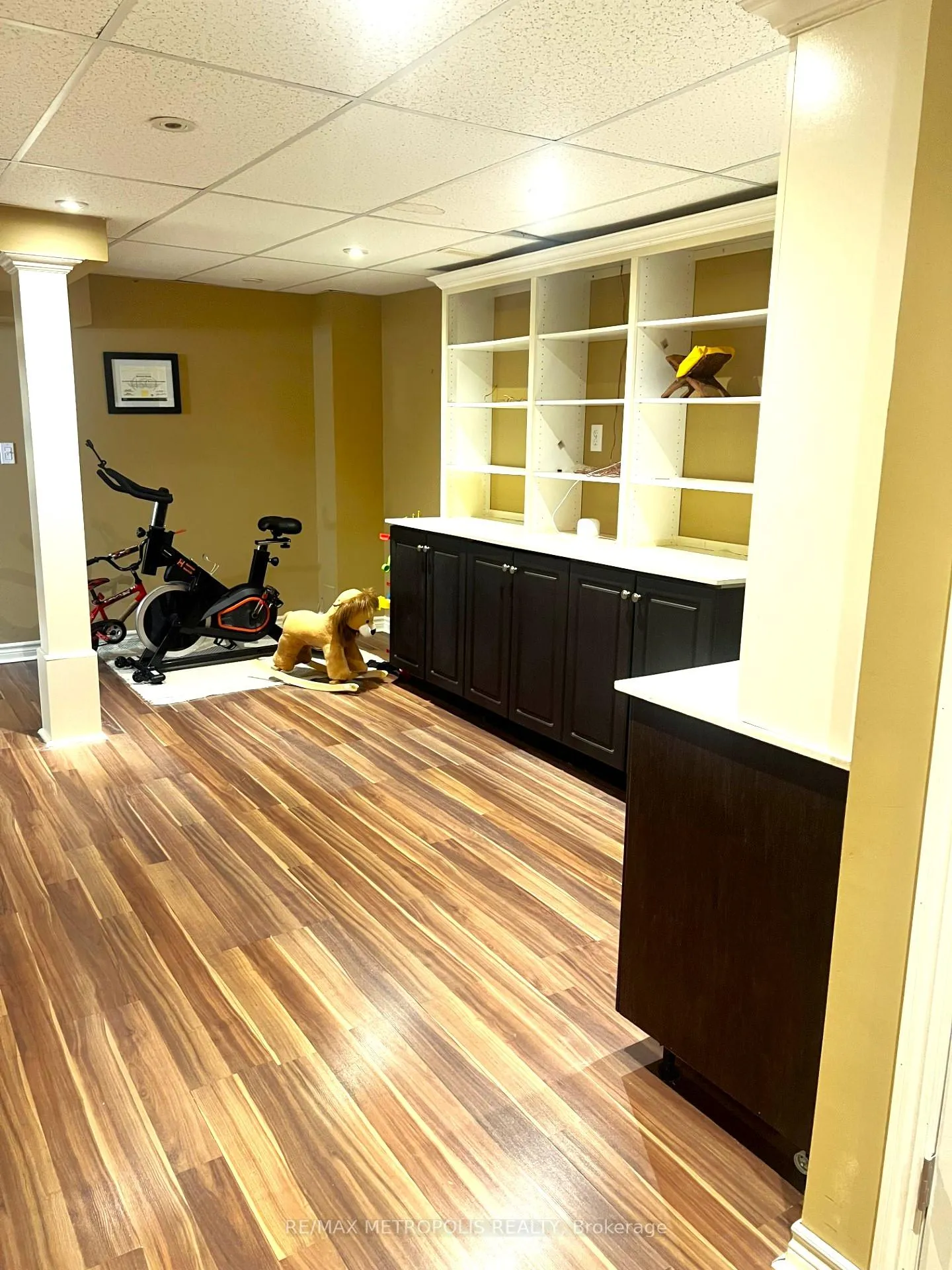 Photo 11 of 2 Sable Crescent, Whitby, Rolling Acres — HOMEH