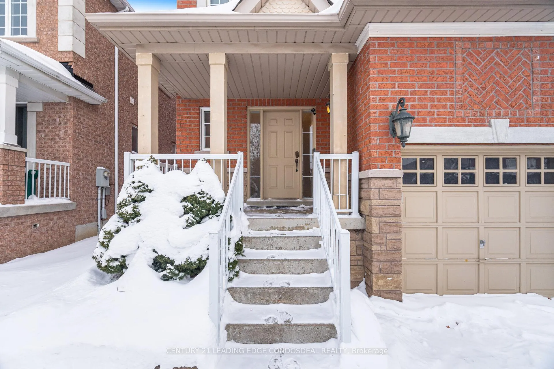 Photo 3 of 67 Pepperberry Road, Vaughan, Patterson — HOMEH