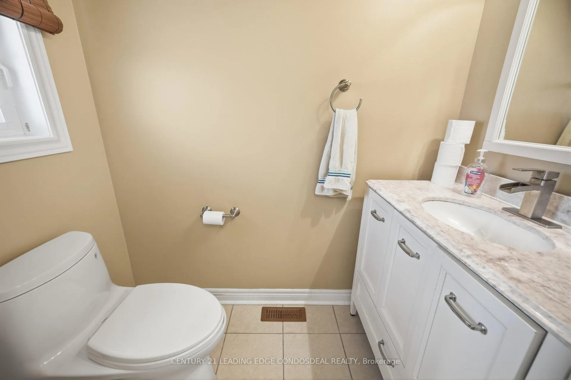 Photo 18 of 67 Pepperberry Road, Vaughan, Patterson — HOMEH