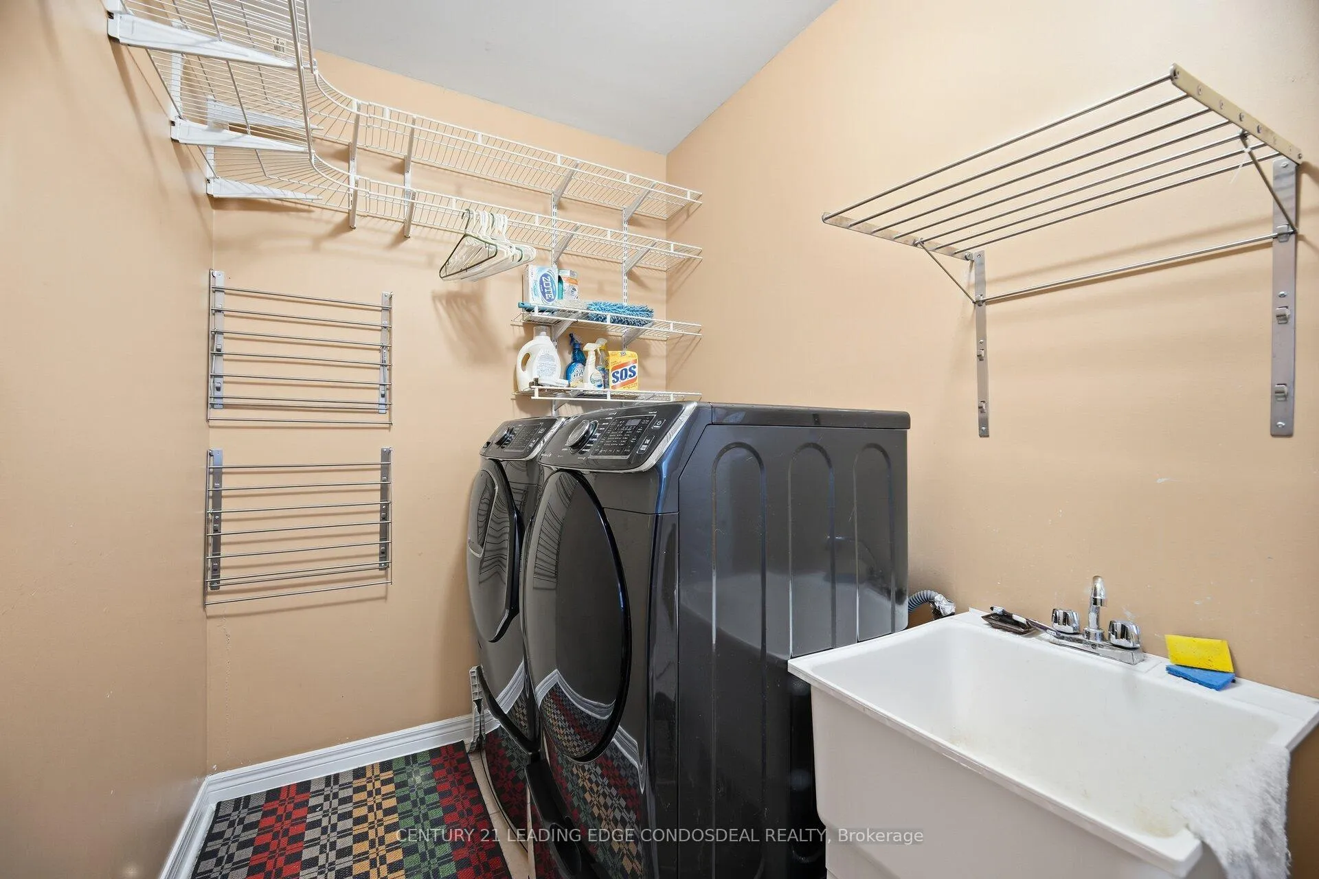 Photo 19 of 67 Pepperberry Road, Vaughan, Patterson — HOMEH