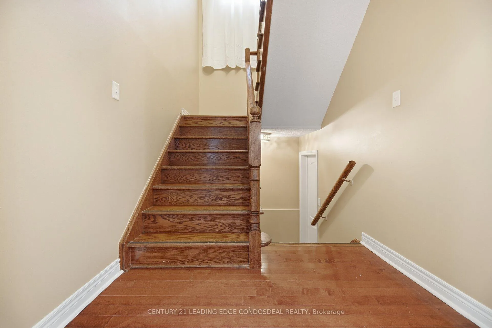 Photo 20 of 67 Pepperberry Road, Vaughan, Patterson — HOMEH