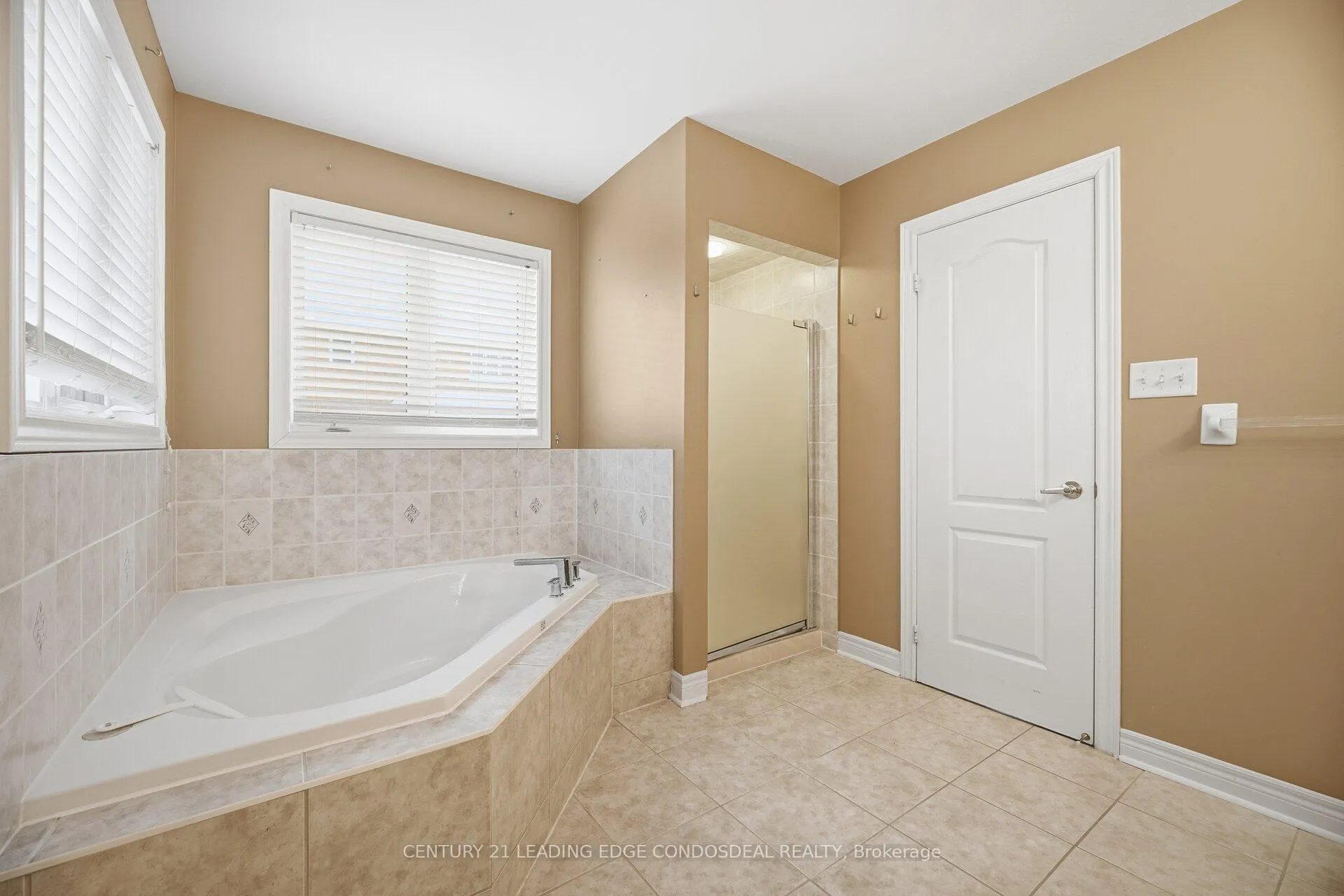 Photo 25 of 67 Pepperberry Road, Vaughan, Patterson — HOMEH