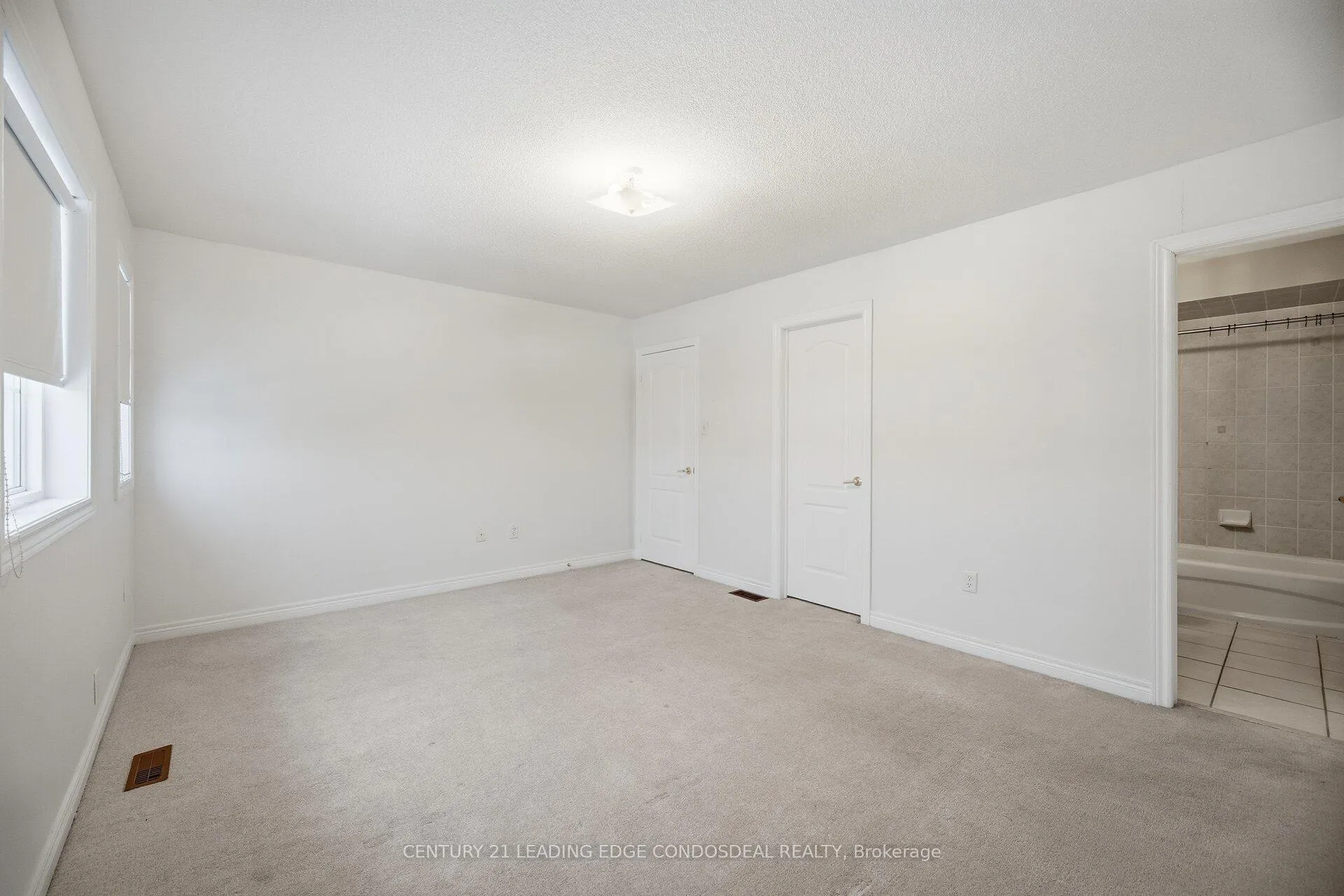 Photo 28 of 67 Pepperberry Road, Vaughan, Patterson — HOMEH