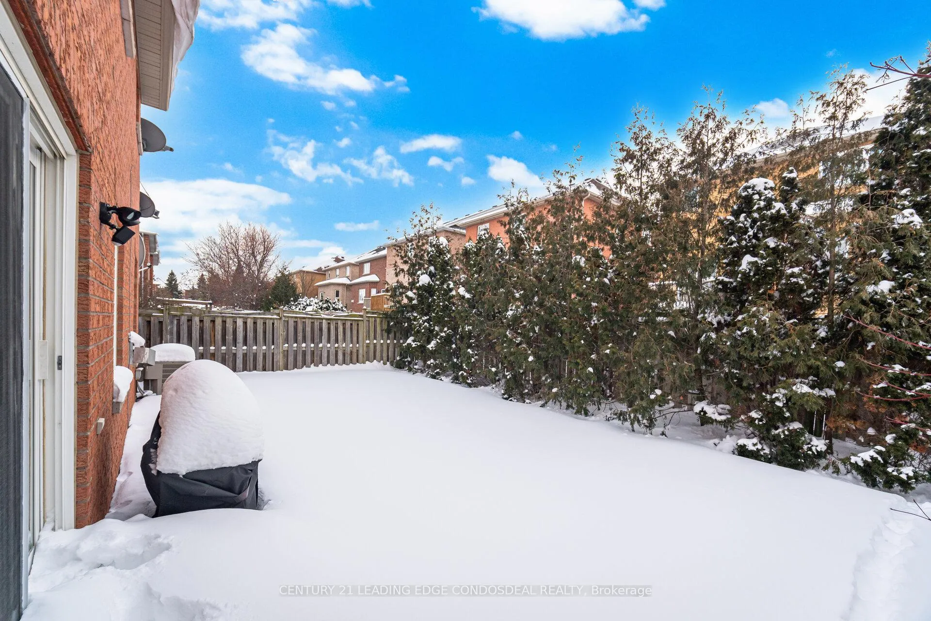 Photo 49 of 67 Pepperberry Road, Vaughan, Patterson — HOMEH