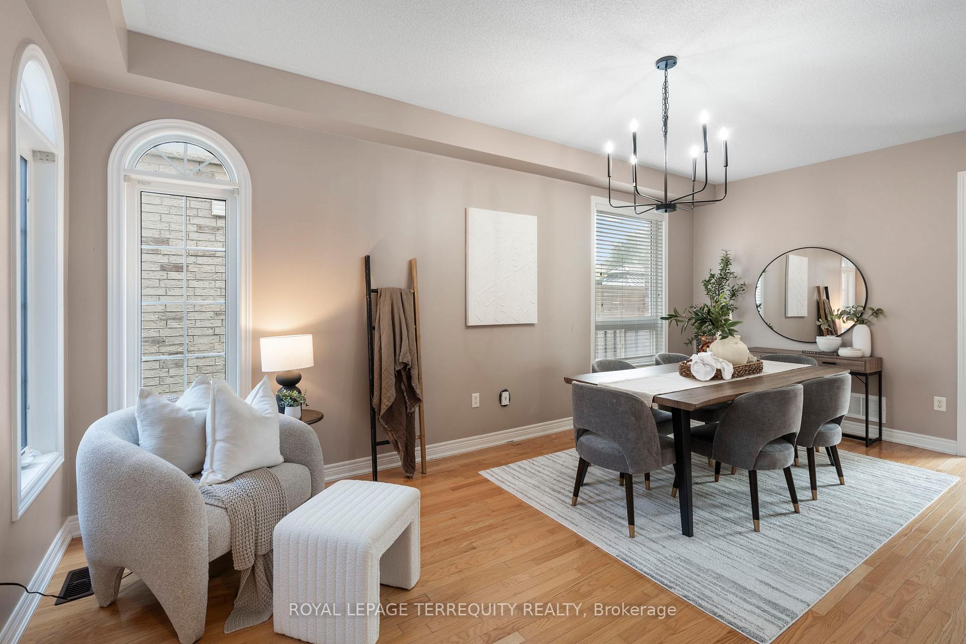 Photo 8 of 24 Alfred Shrubb Lane, Clarington, Bowmanville — HOMEH