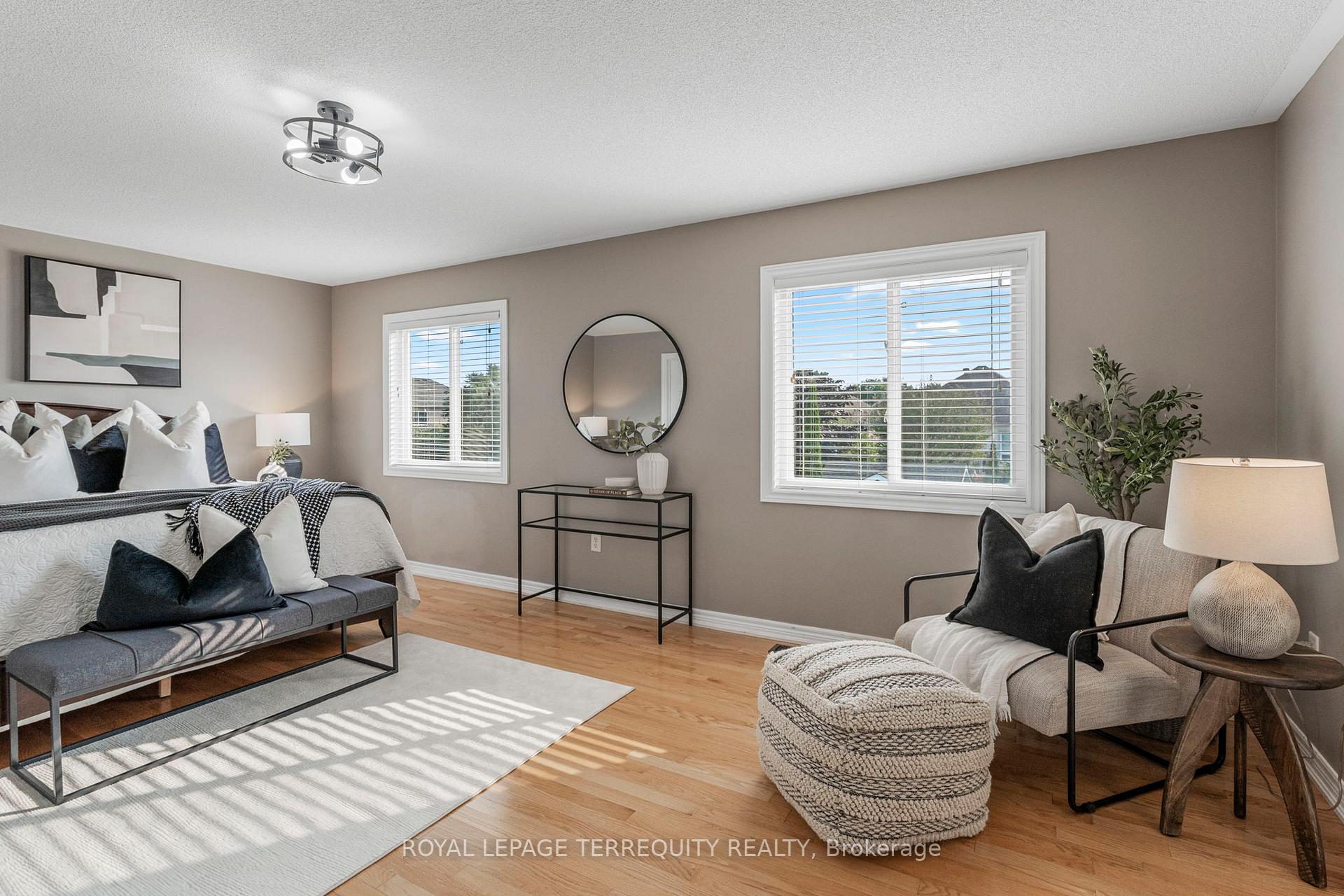 Photo 22 of 24 Alfred Shrubb Lane, Clarington, Bowmanville — HOMEH