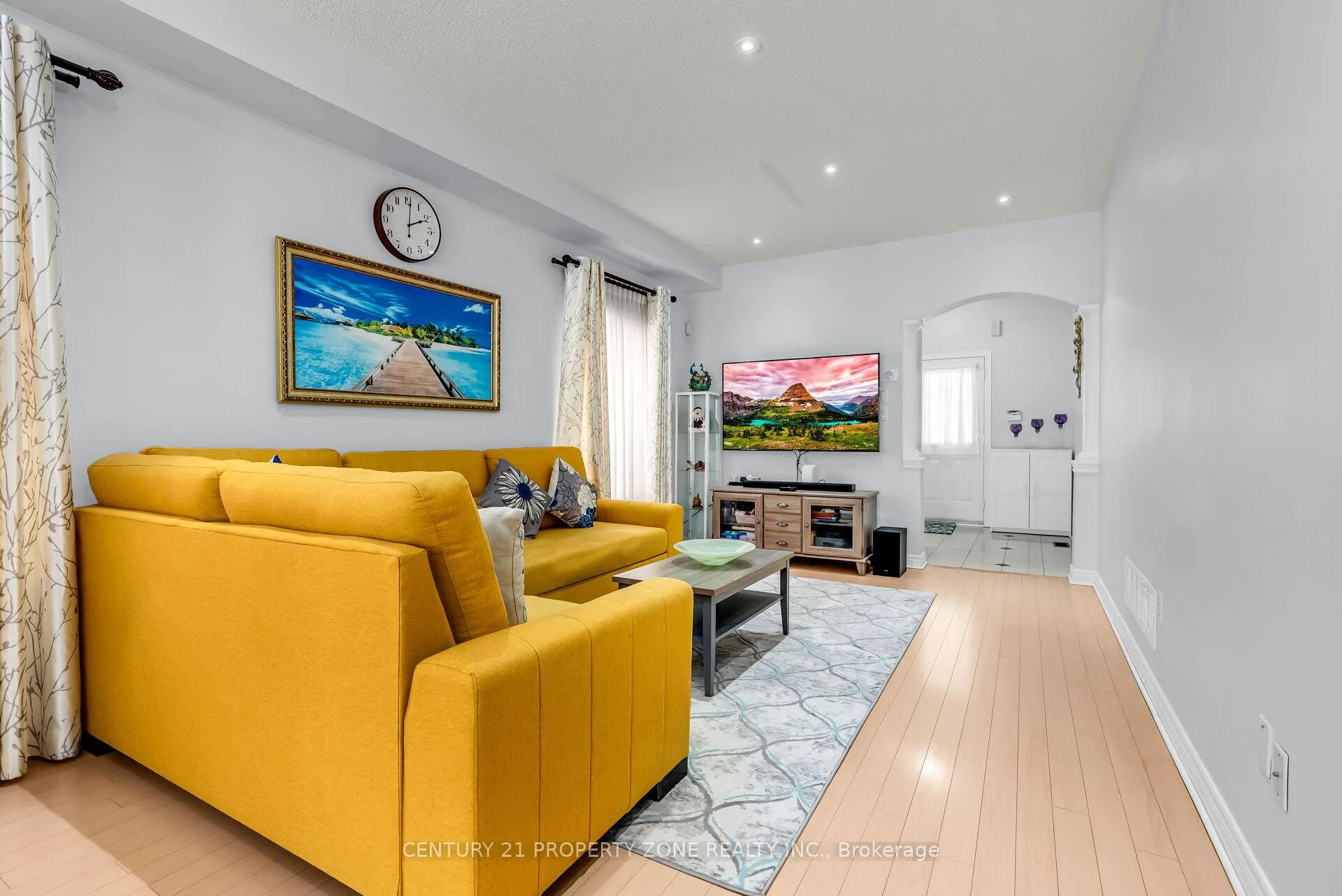 Photo 9 of 18 Gracewell Road, Markham, Greensborough — HOMEH