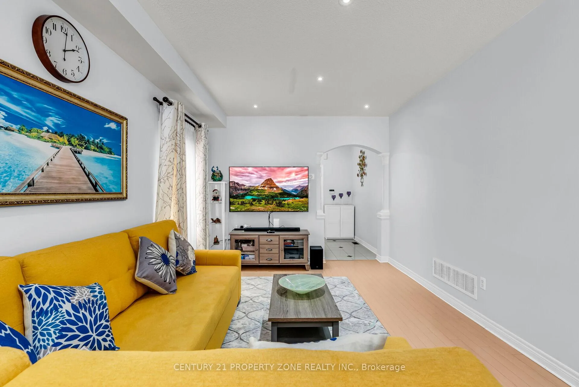 Photo 11 of 18 Gracewell Road, Markham, Greensborough — HOMEH