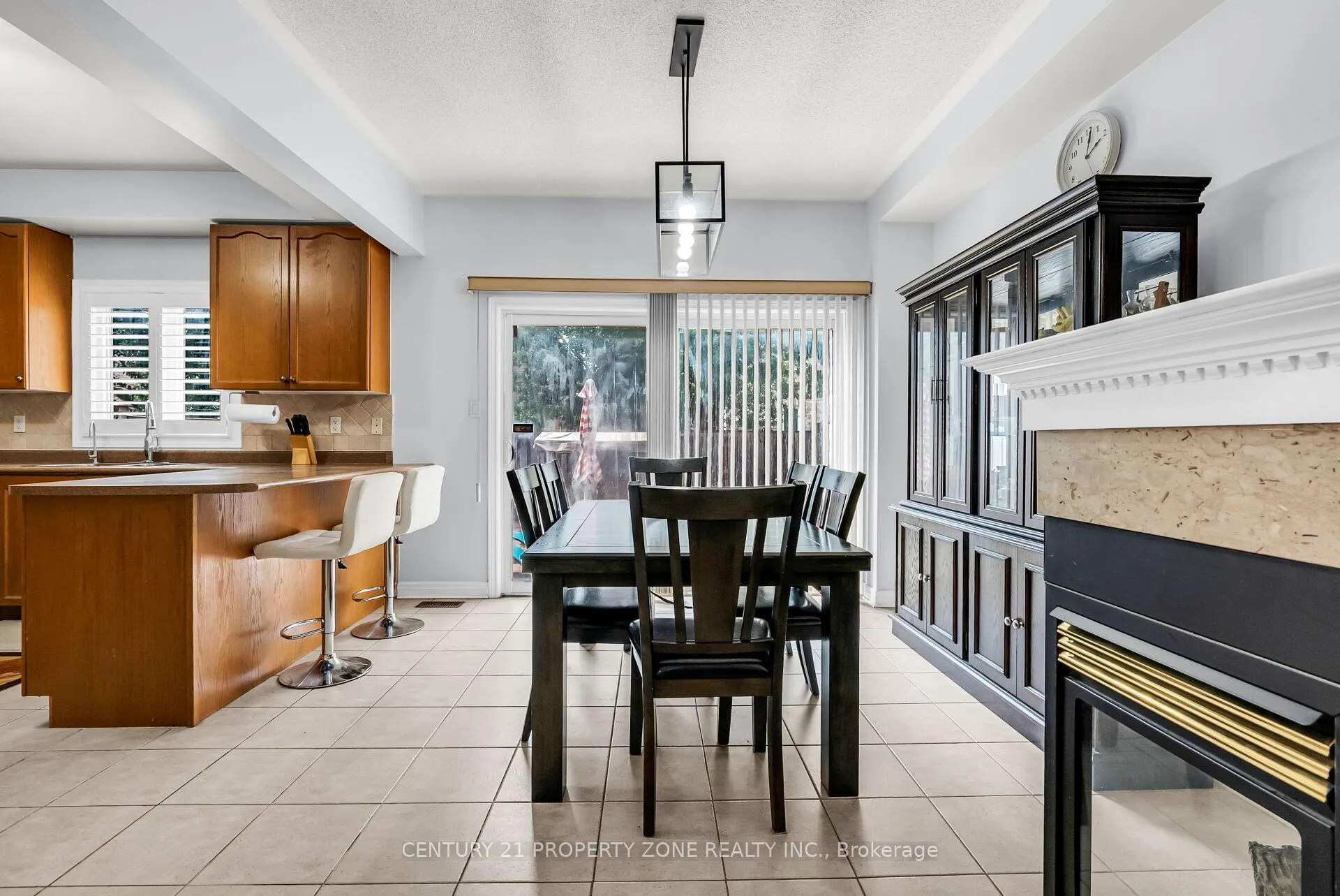 Photo 15 of 18 Gracewell Road, Markham, Greensborough — HOMEH