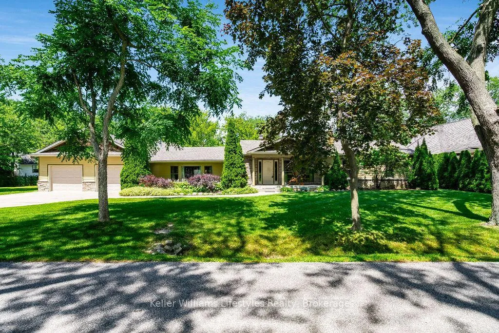 Photo 1 of 395 Kensington Boulevard, Tecumseh — HOMEH