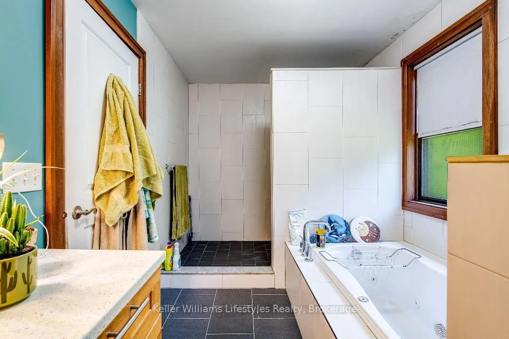 Photo 4 of 395 Kensington Boulevard, Tecumseh — HOMEH