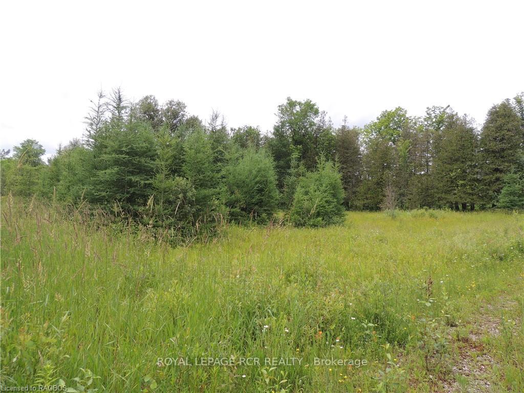 Photo 4 of 620420 Robson Road, Chatsworth — HOMEH