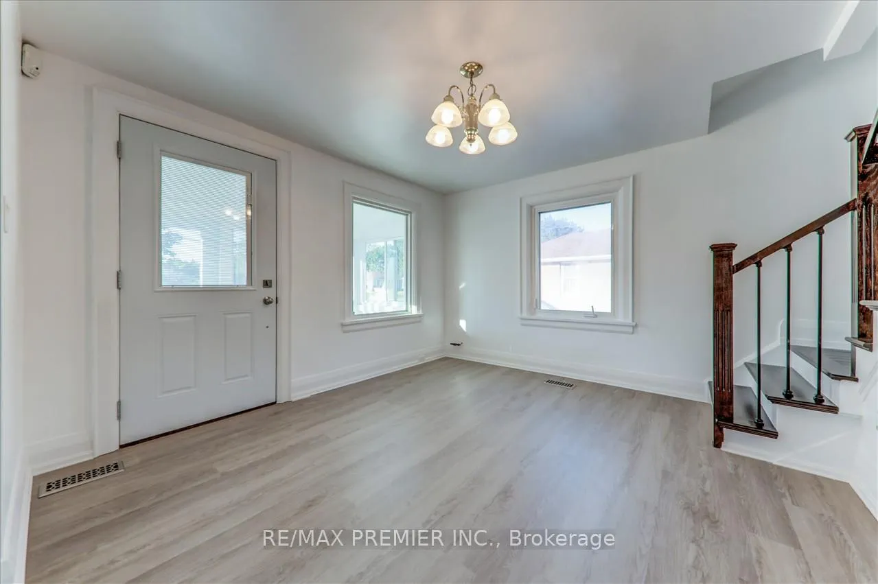Photo 6 of 6036 King Road, King, Nobleton — HOMEH