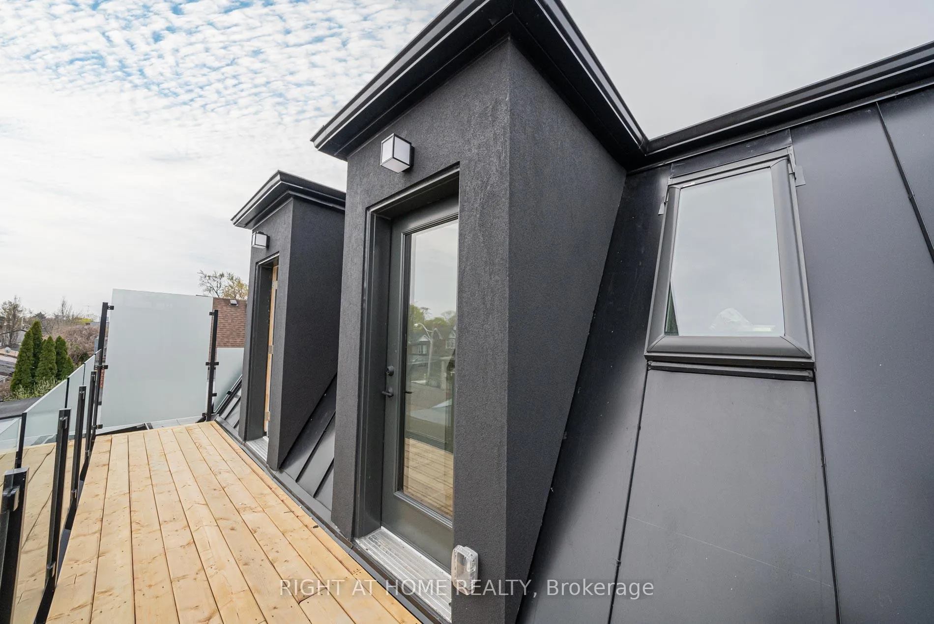 Photo 13 of Unit 4, 435 Grace Street, Toronto, The Annex — HOMEH