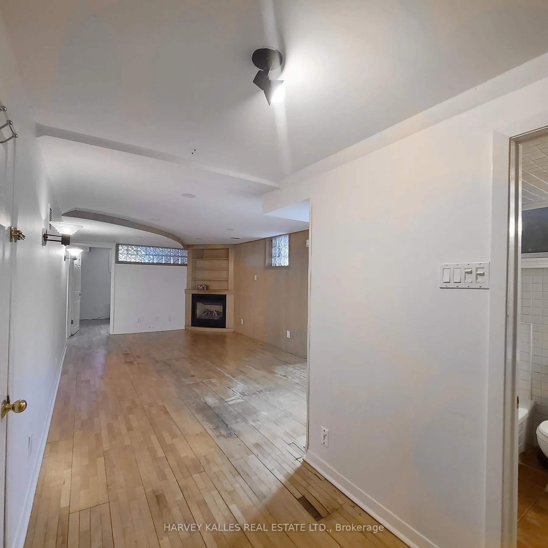 Photo 3 of Unit Lower, 98 Lowther Avenue, Toronto, The Annex — HOMEH