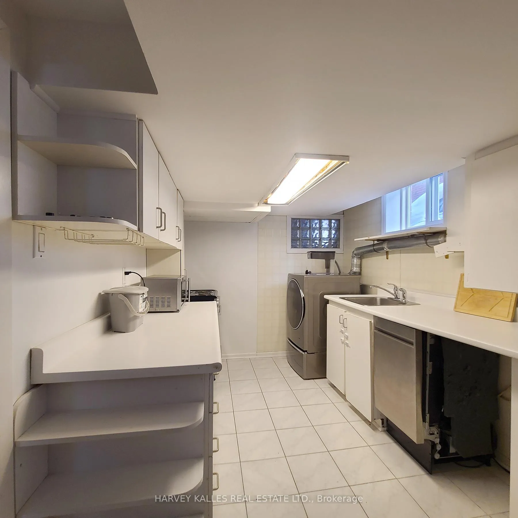 Photo 5 of Unit Lower, 98 Lowther Avenue, Toronto, The Annex — HOMEH
