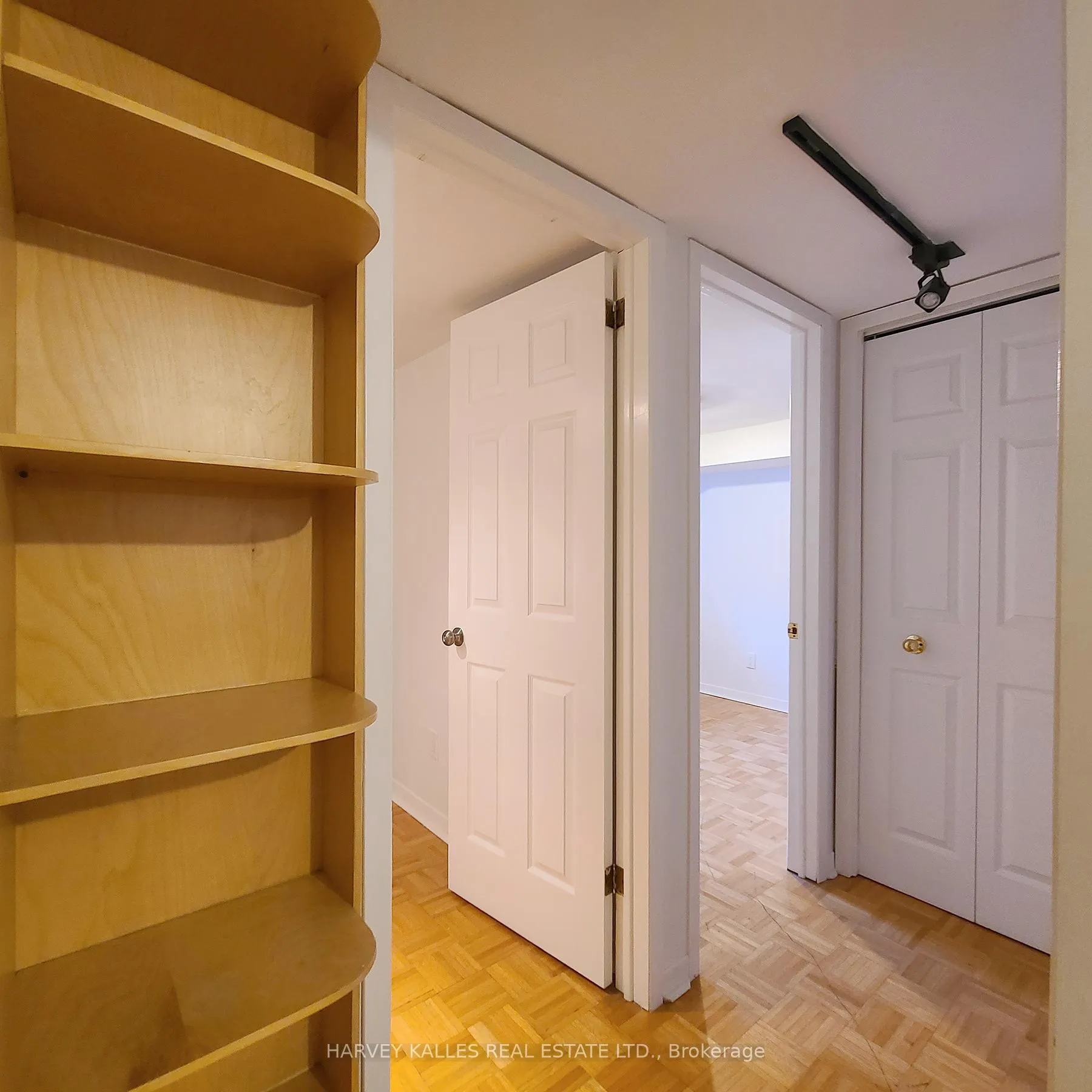Photo 15 of Unit Lower, 98 Lowther Avenue, Toronto, The Annex — HOMEH