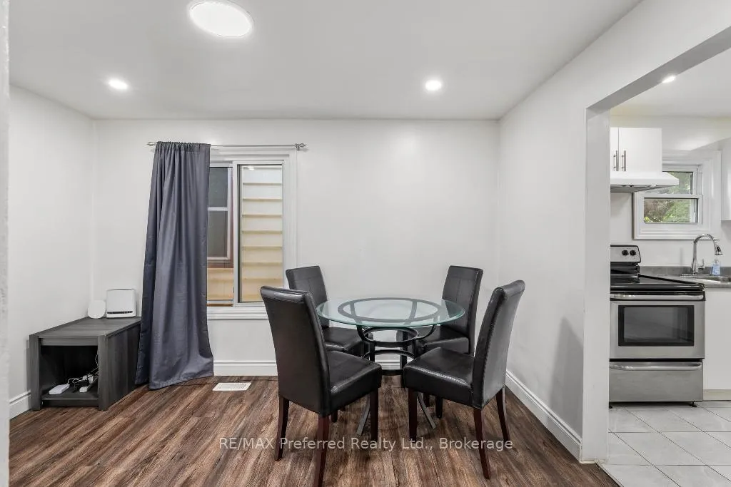 Photo 18 of 375 Bridge Avenue, Windsor — HOMEH