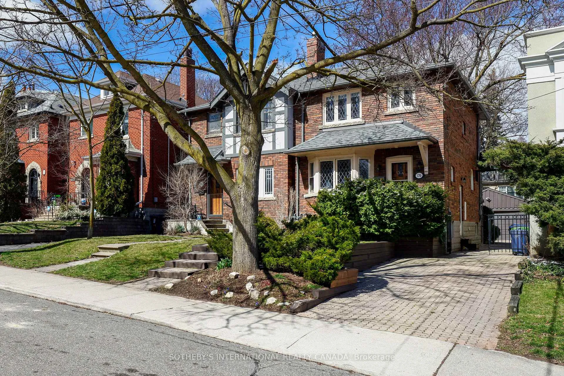 Front of 170 Cranbrooke Avenue