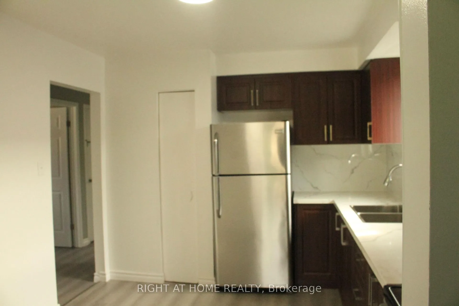 Photo 4 of Unit 1, 505 Harris Court, Whitby, Downtown Whitby — HOMEH