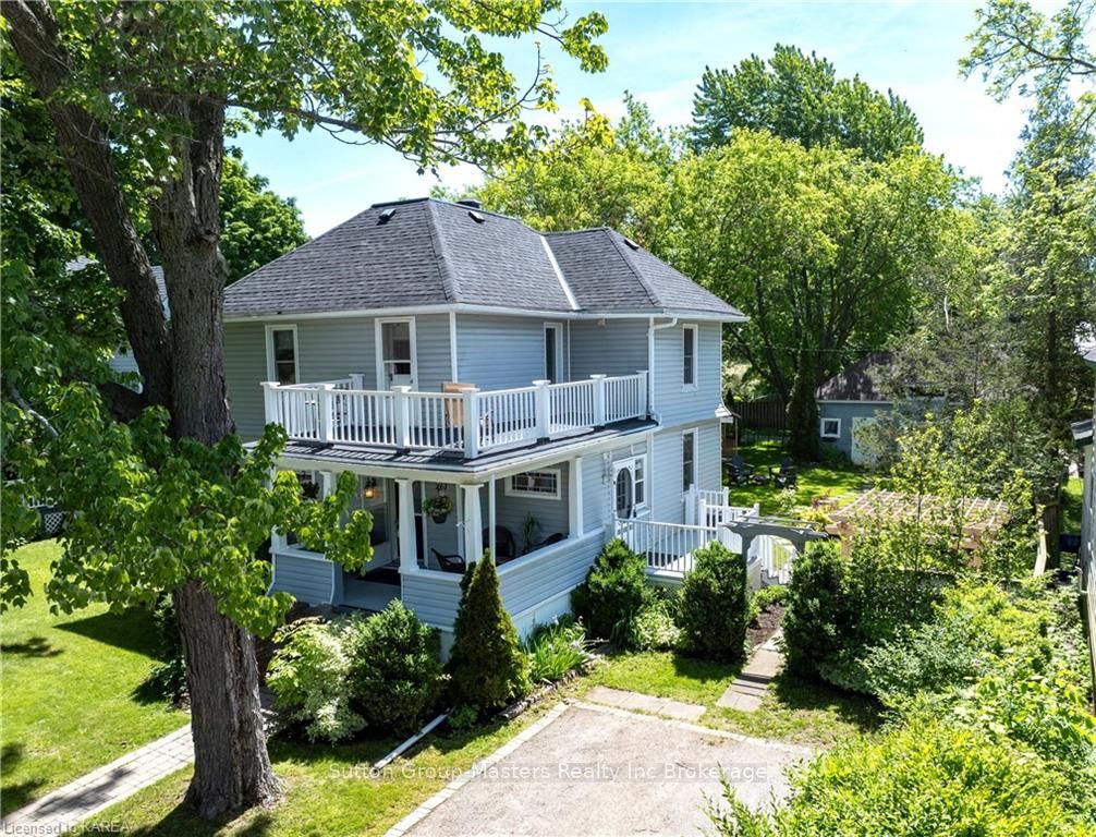 Photo 2 of 261 Arthur Street, Gananoque — HOMEH