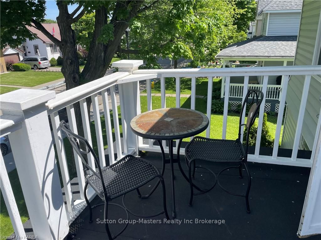 Photo 25 of 261 Arthur Street, Gananoque — HOMEH