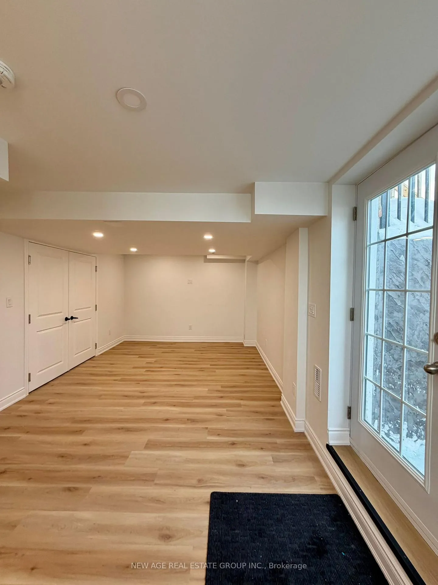 Photo 9 of 47 Mountain Heights Pl, Hamilton, Waterdown — HOMEH