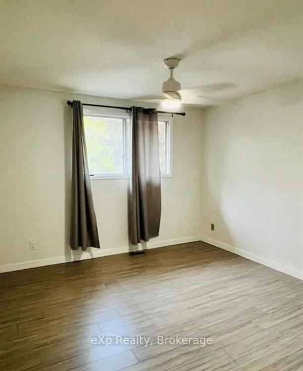 Photo 6 of 213 Northlake Drive, Waterloo — HOMEH