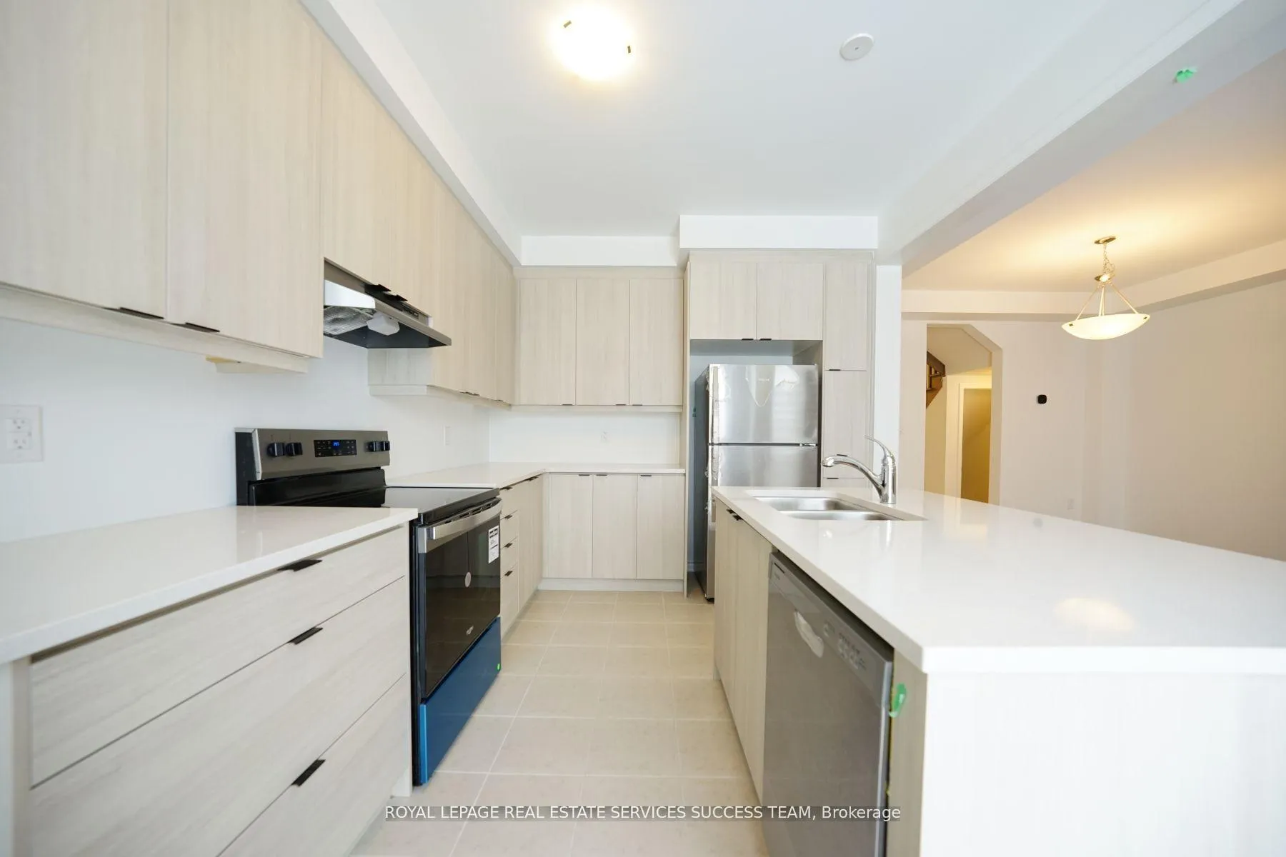 Photo 4 of 1327 Copley Court, Milton, Bowes — HOMEH