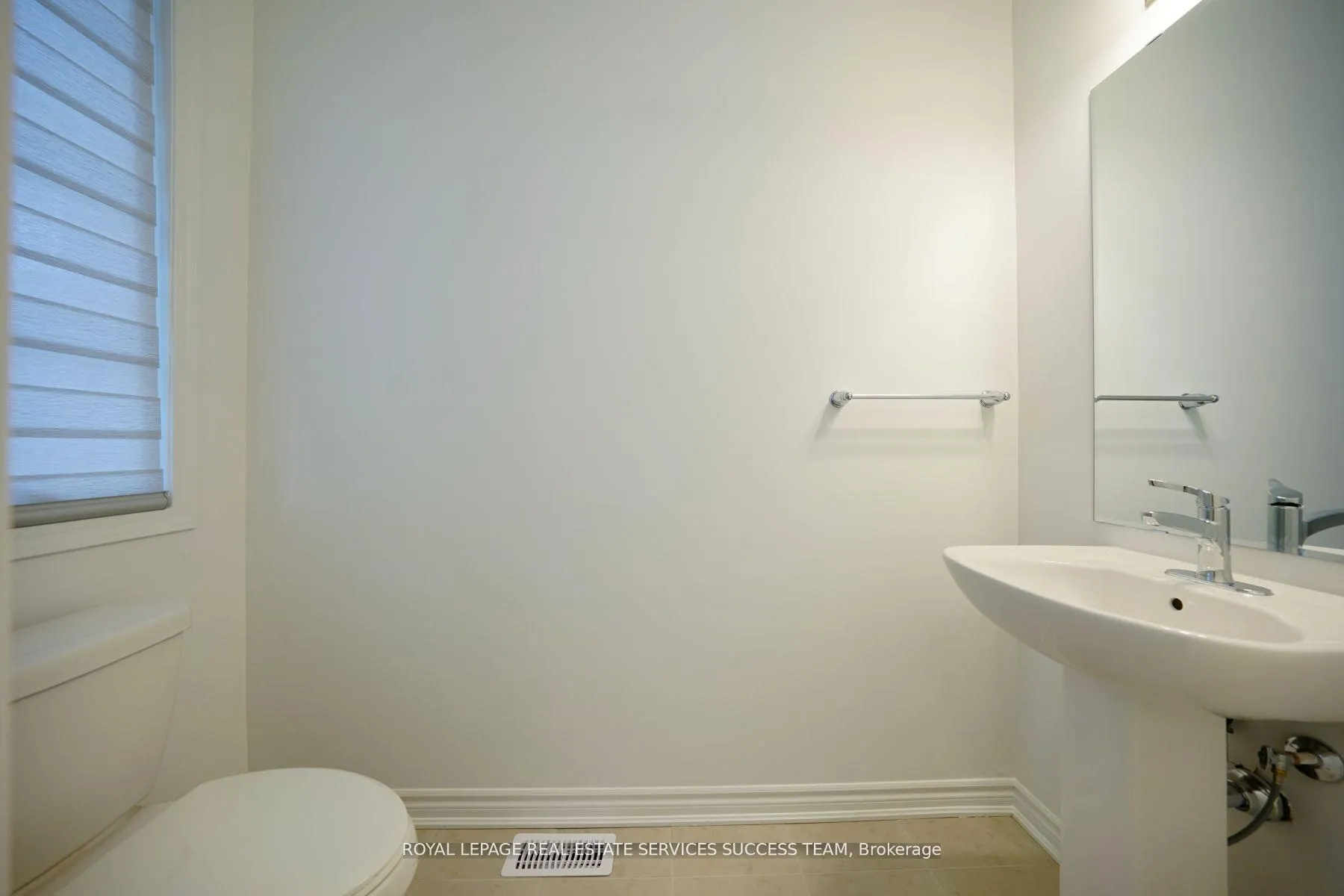 Photo 9 of 1327 Copley Court, Milton, Bowes — HOMEH