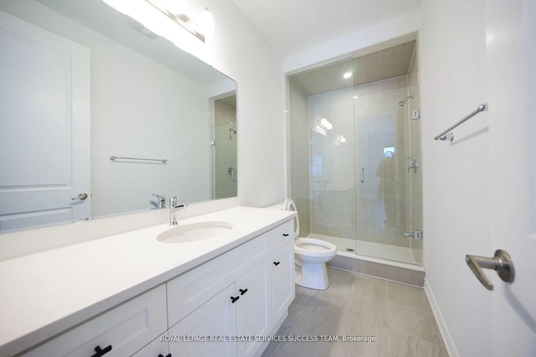 Photo 13 of 1327 Copley Court, Milton, Bowes — HOMEH