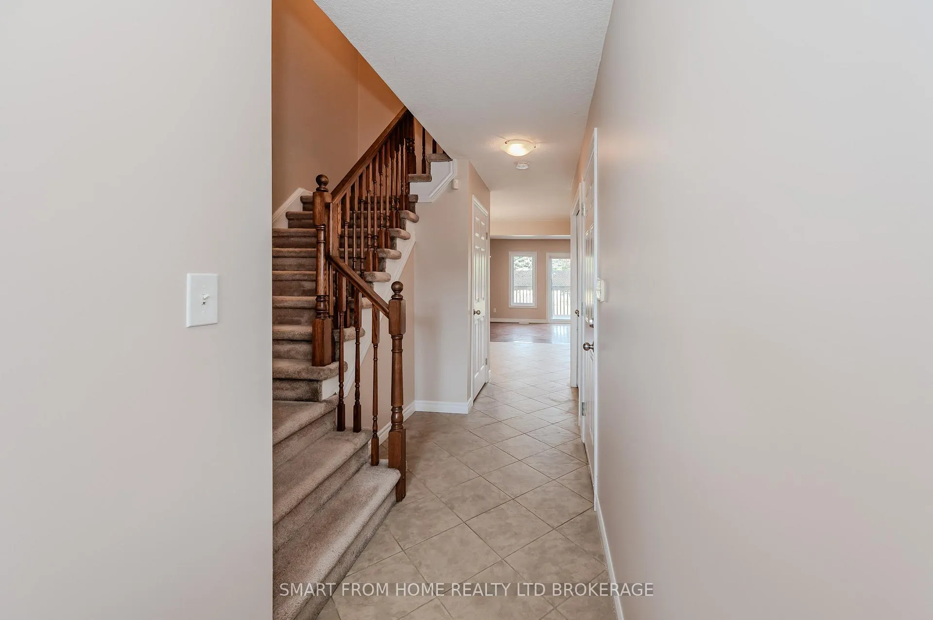 Photo 8 of 57 Iron Gate Street, Kitchener — HOMEH
