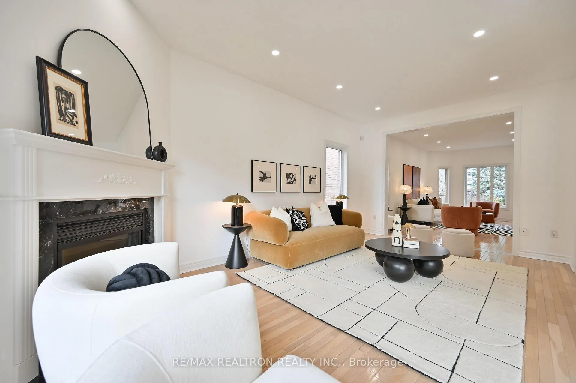 Photo 8 of 6 Renberg Drive, Markham, Cachet — HOMEH