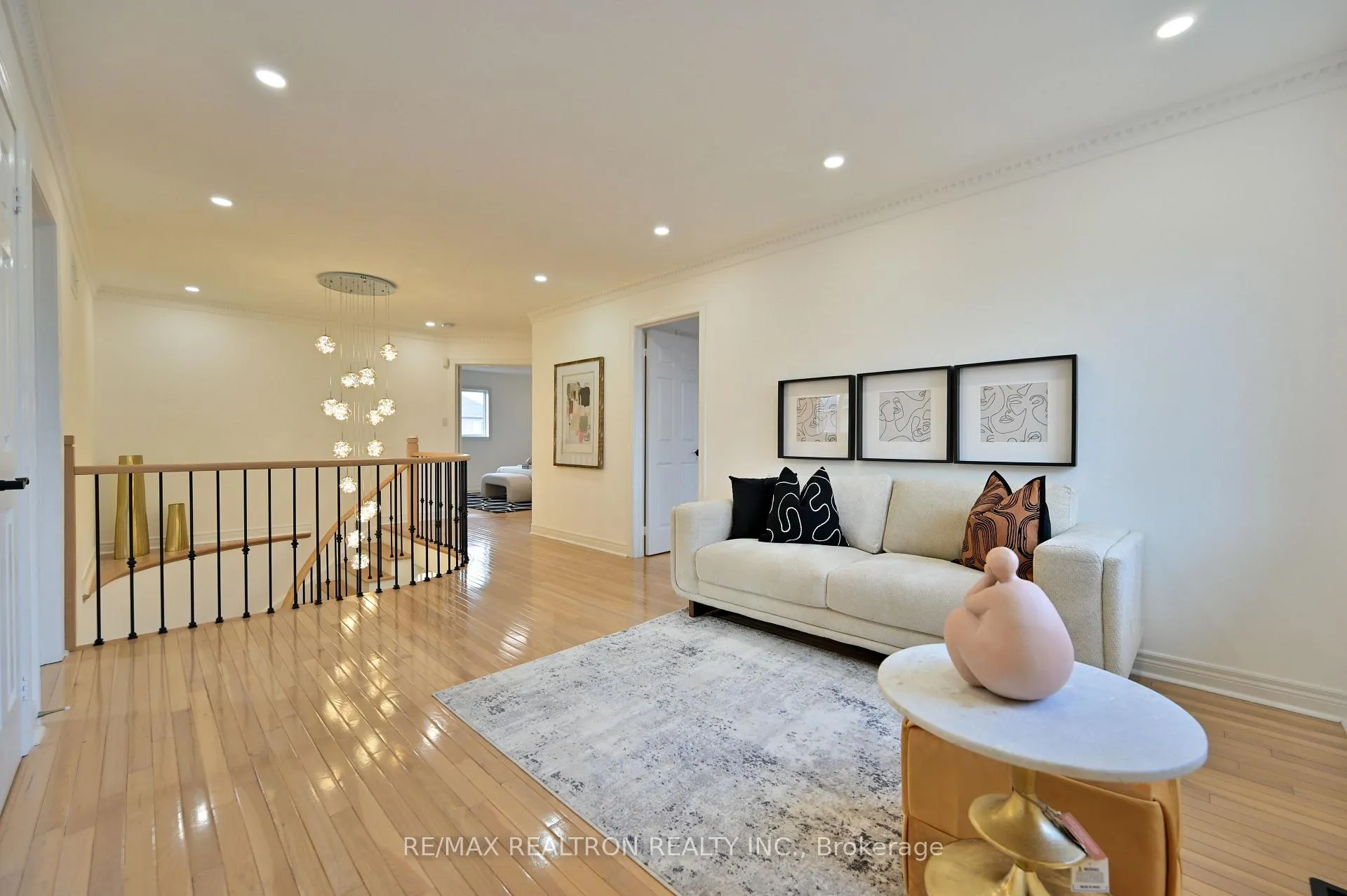 Photo 24 of 6 Renberg Drive, Markham, Cachet — HOMEH