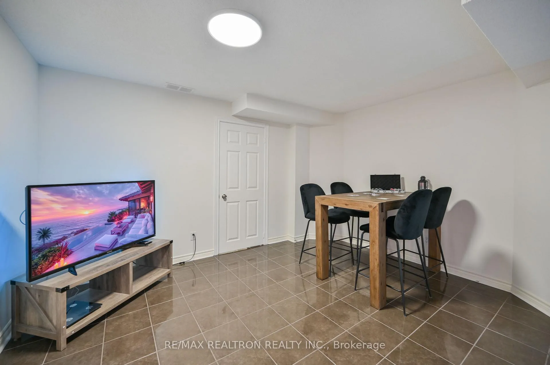 Photo 44 of 6 Renberg Drive, Markham, Cachet — HOMEH