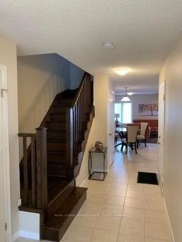 Photo 7 of 178 Penny Lane, Hamilton, Stoney Creek — HOMEH