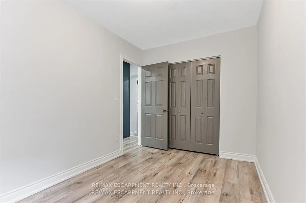 Photo 19 of Unit Upper, 54 Craigmiller Avenue, Hamilton, Crown Point — HOMEH